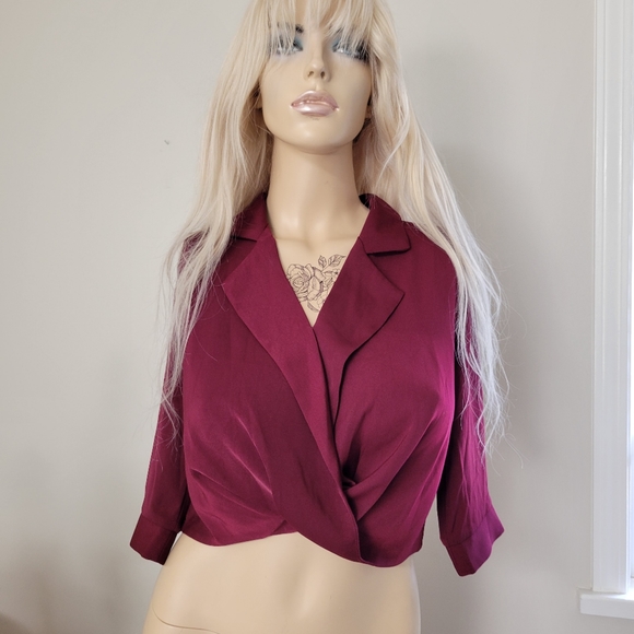 NWT red burgrundy crop top blouse by Love Bonito - Picture 4 of 9